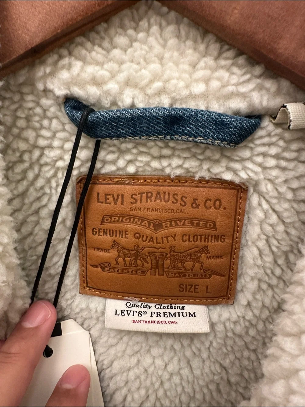 NEW Levi's Men's Sherpa Trucker Jacket Jean Size Large 16365-0040 NWT 2018